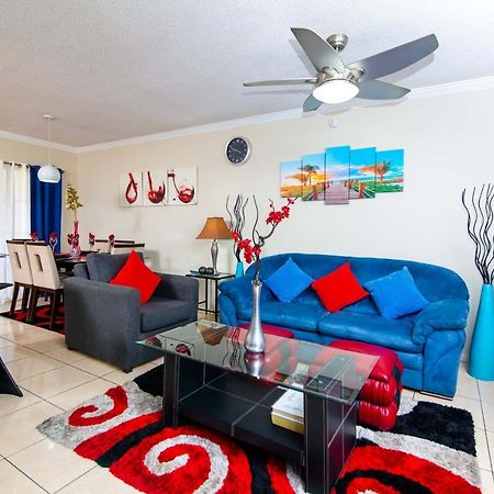 The Oasis I, Portmore Country Club Екстериор снимка