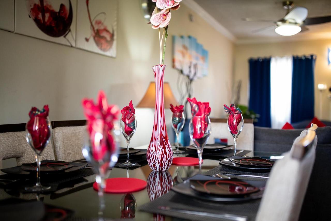 The Oasis I, Portmore Country Club Екстериор снимка